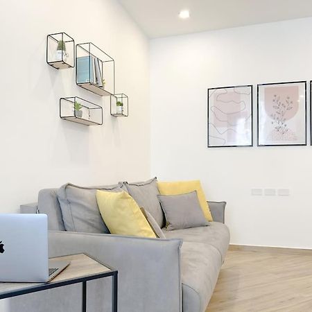Lusso In Centro Storico - Wifi - Ac Apartman Savona Kültér fotó