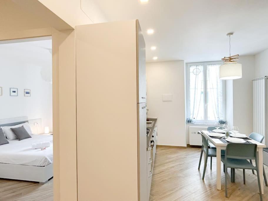 Lusso In Centro Storico - Wifi - Ac Apartman Savona Kültér fotó